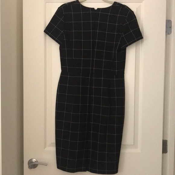 Black and white dress - Picture 2 of 3